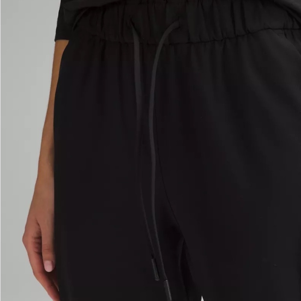 Lululemon Stretch High Rise Jogger size 4 Black Full length - Picture 3 of 10